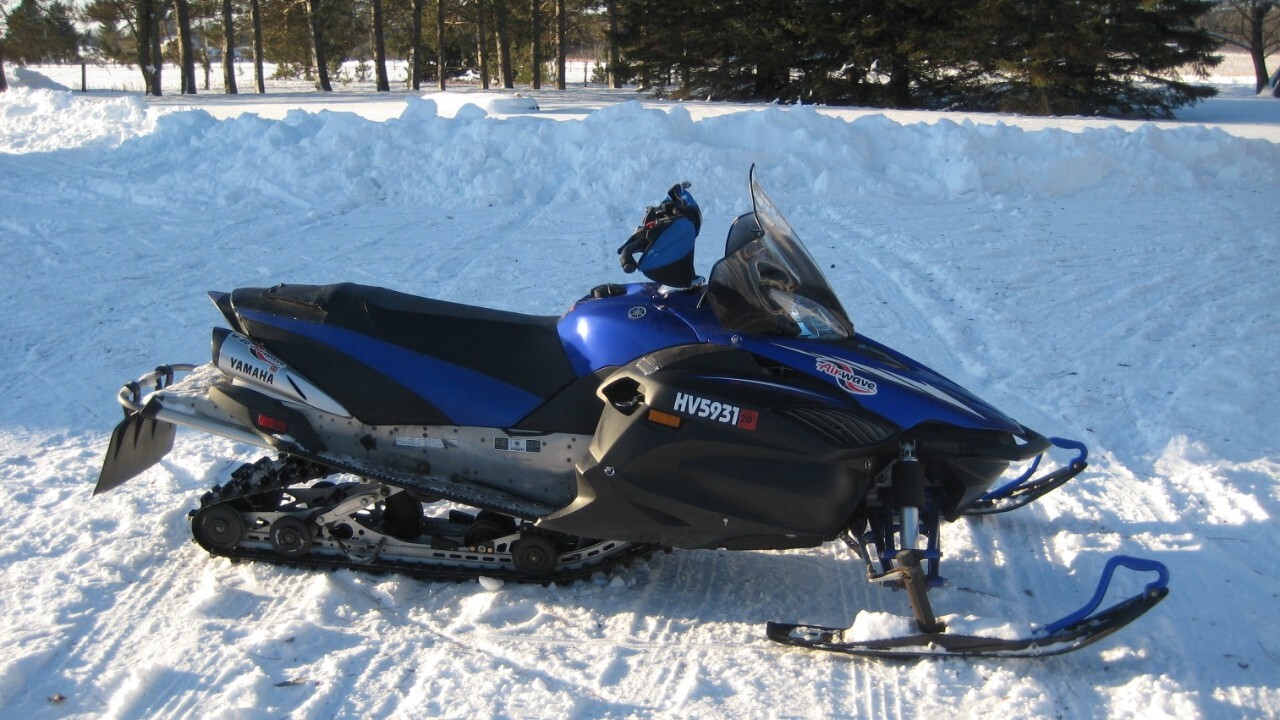 2006 Yamaha APEX ER, Grand Rapids MN